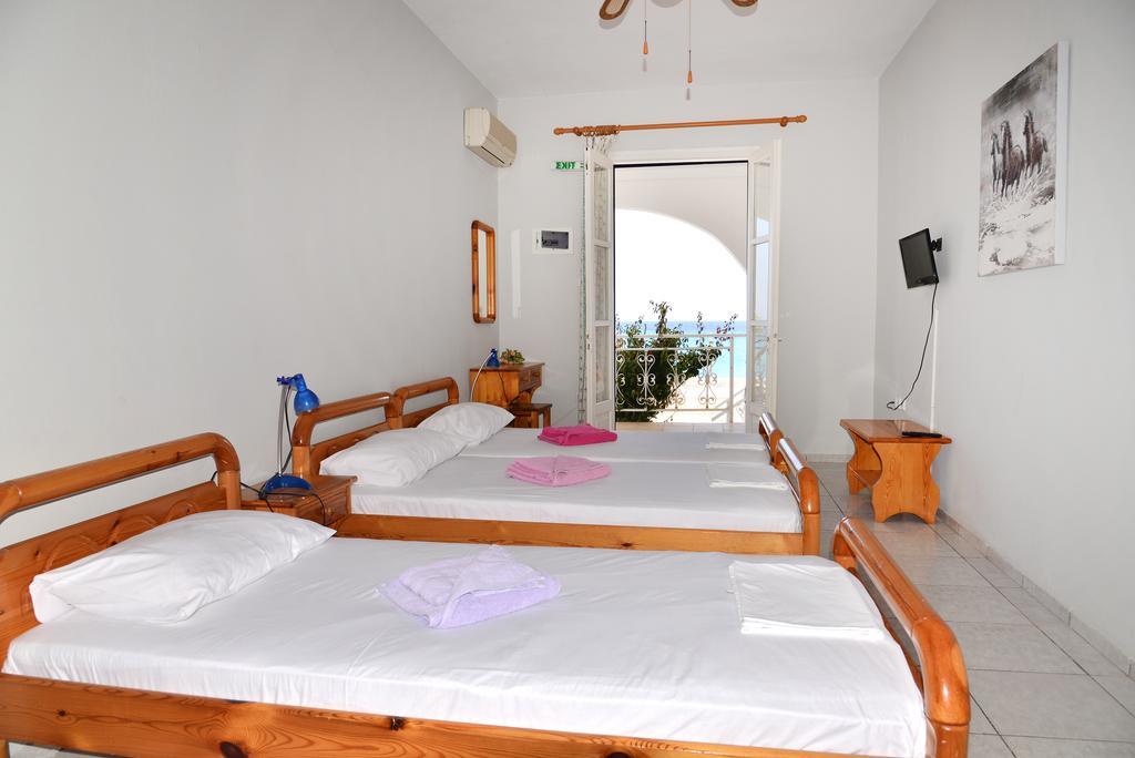 Iro Apartments Paralia Agias Foteinis Eksteriør billede